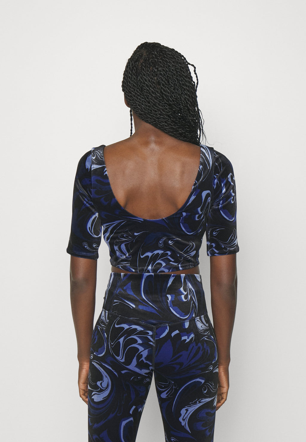Athleta EXHILARATE CROP A-C