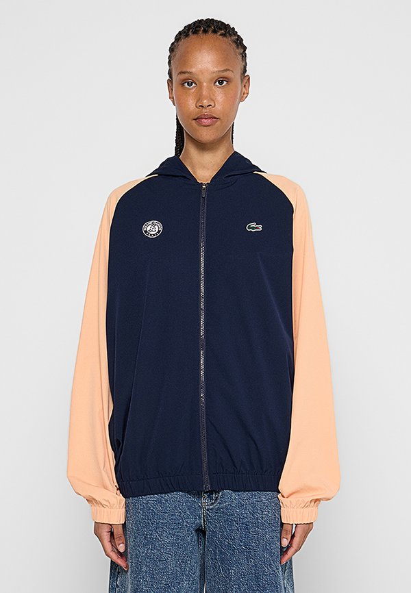Lacoste Sport