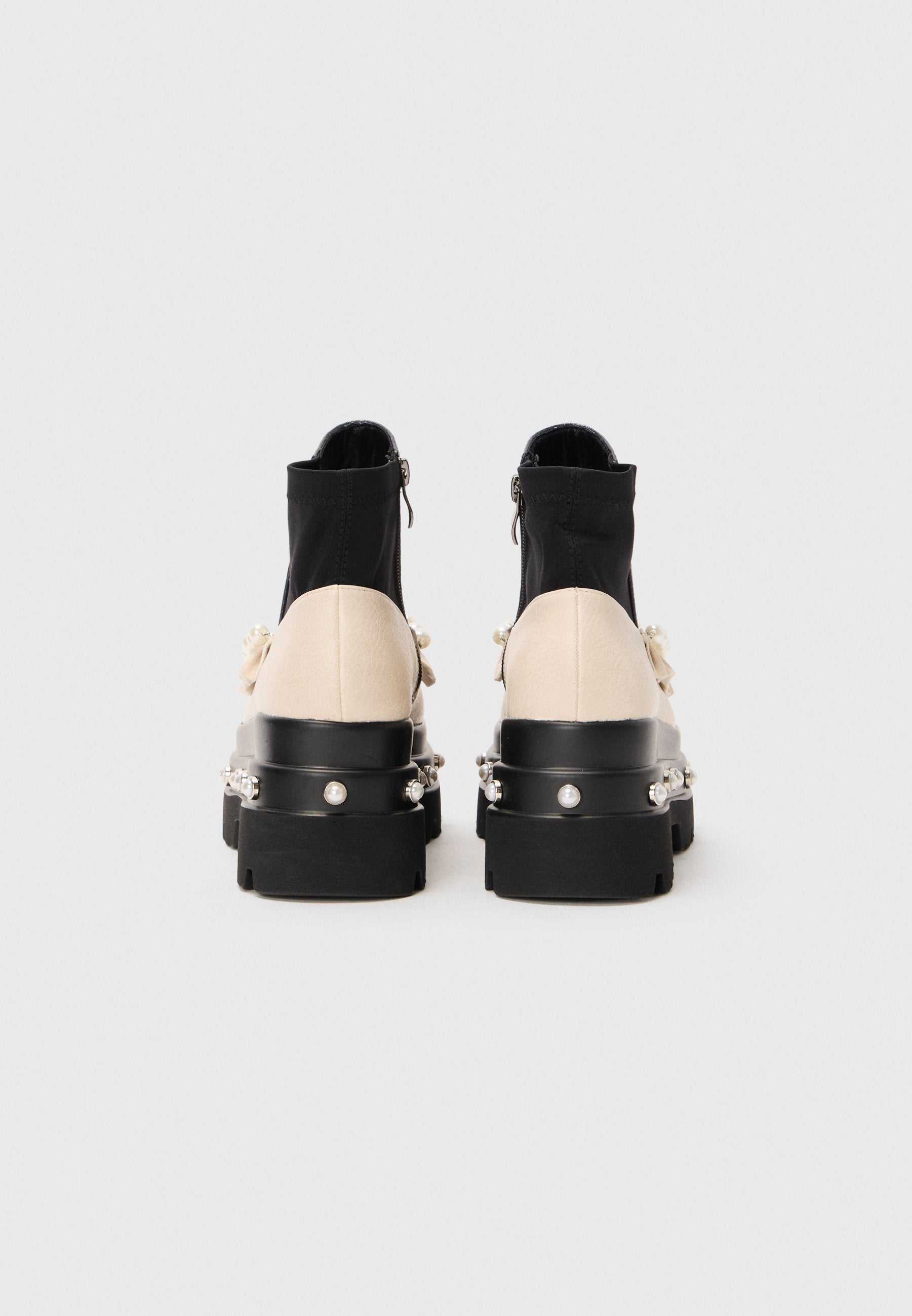 Koi Footwear MARIONETTE REGENCY