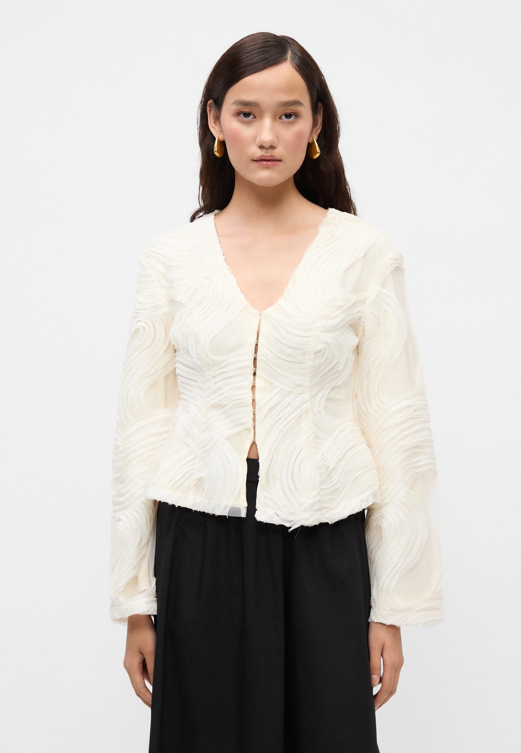 Gina Tricot SHAPED PUFF SLEEVE BLOUSE