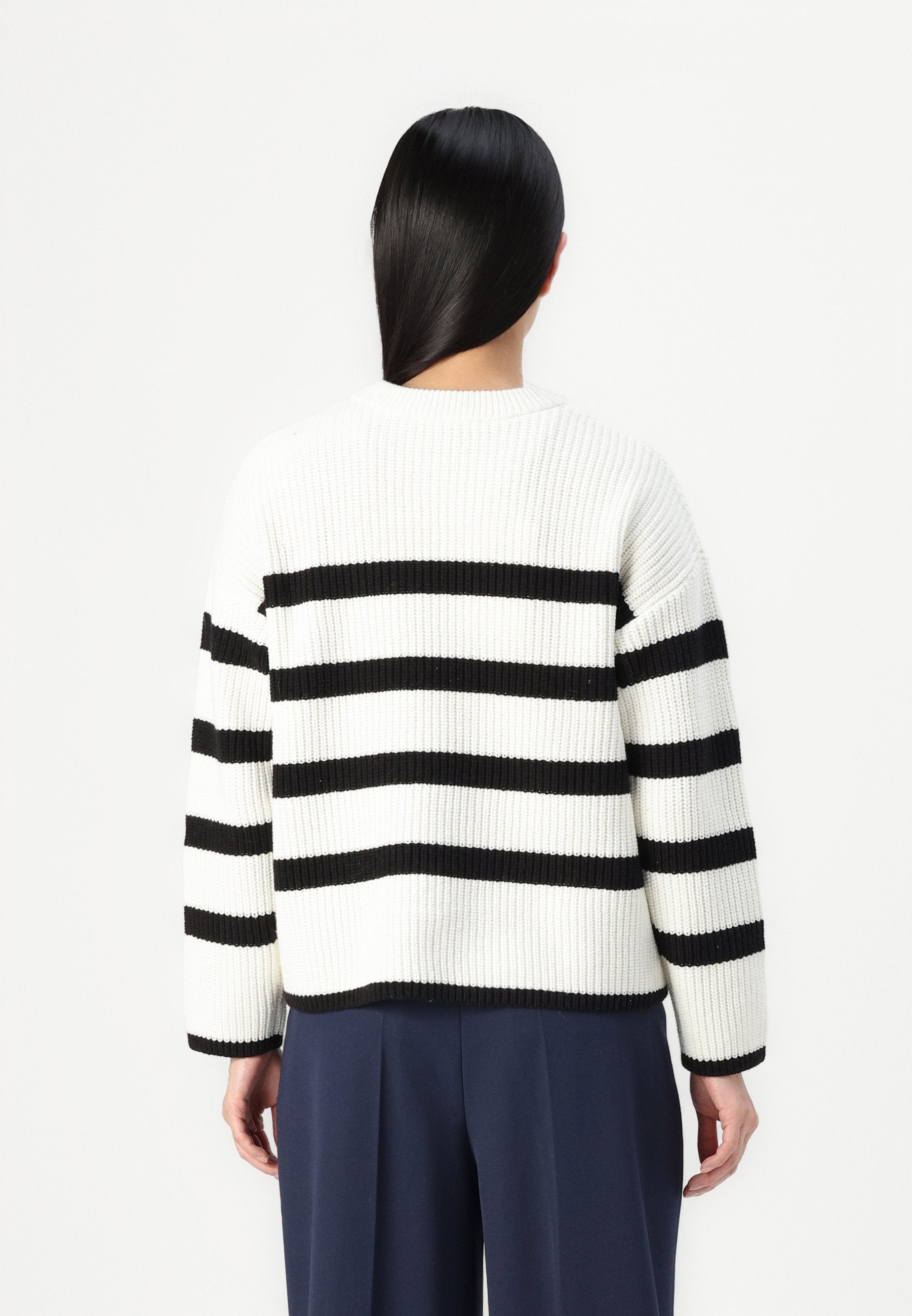 Selected SLFBLOOMIE O NECK