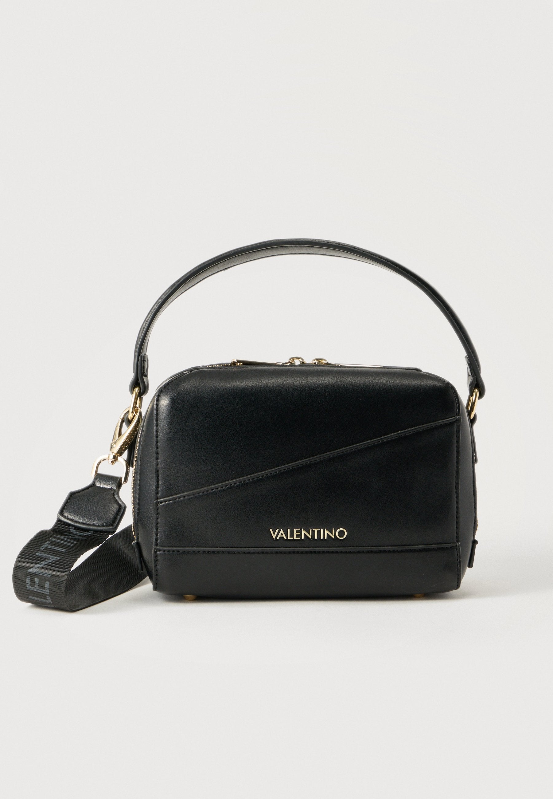 Valentino Bags SPECIAL TESSERA