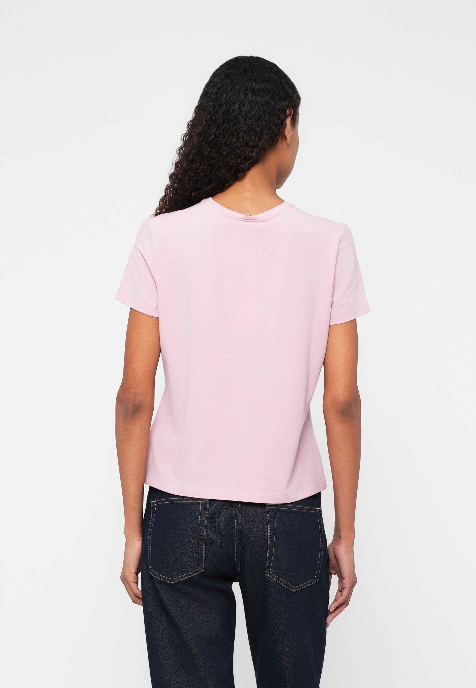 LOGO EMBROIDERY JERSEY CREW NECK T-SHIRT Media 4