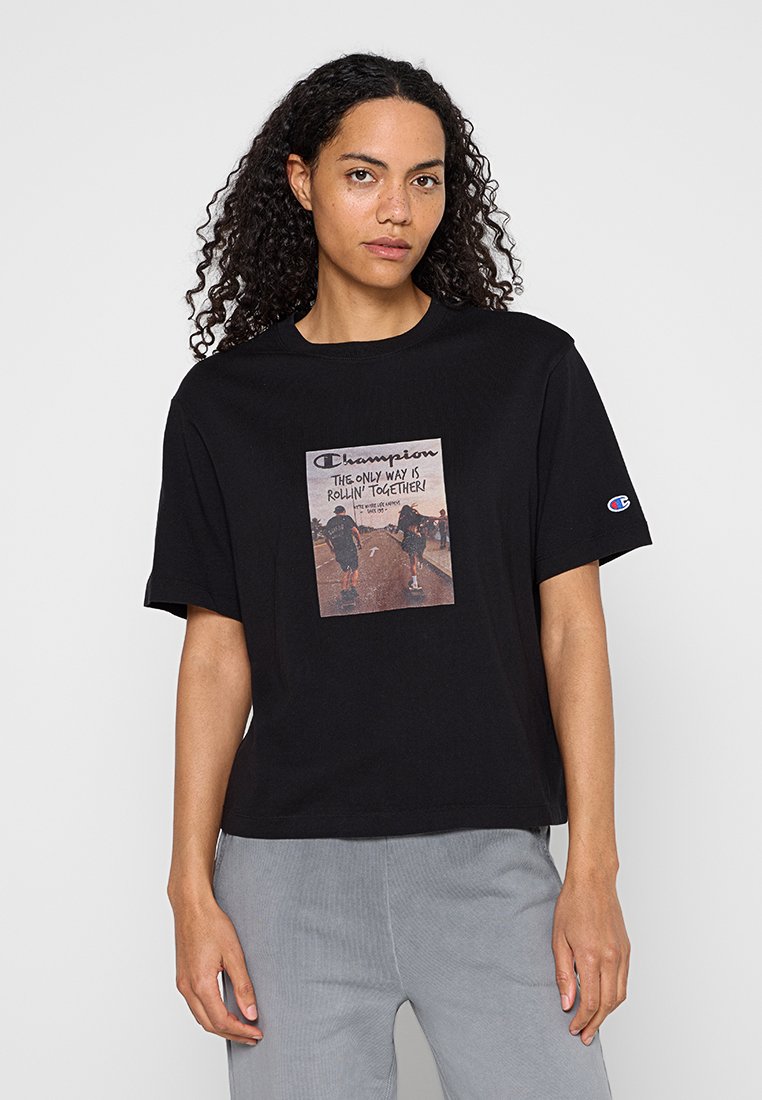 Champion LOOSE FIT