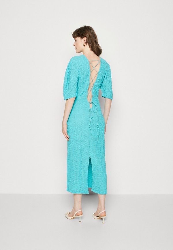 Résumé RODIE DRESS