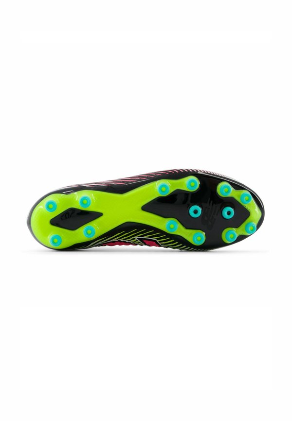 New Balance TEKELA PRO AG V4
