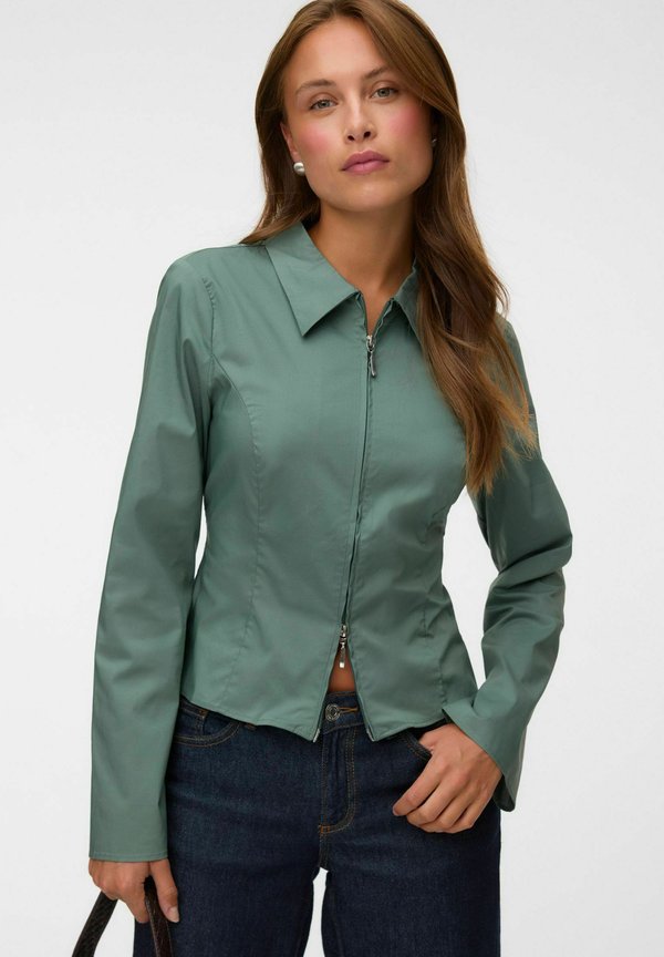 Vero Moda HEMD VMLOTUS HEMD - Blouse - laurel wreath