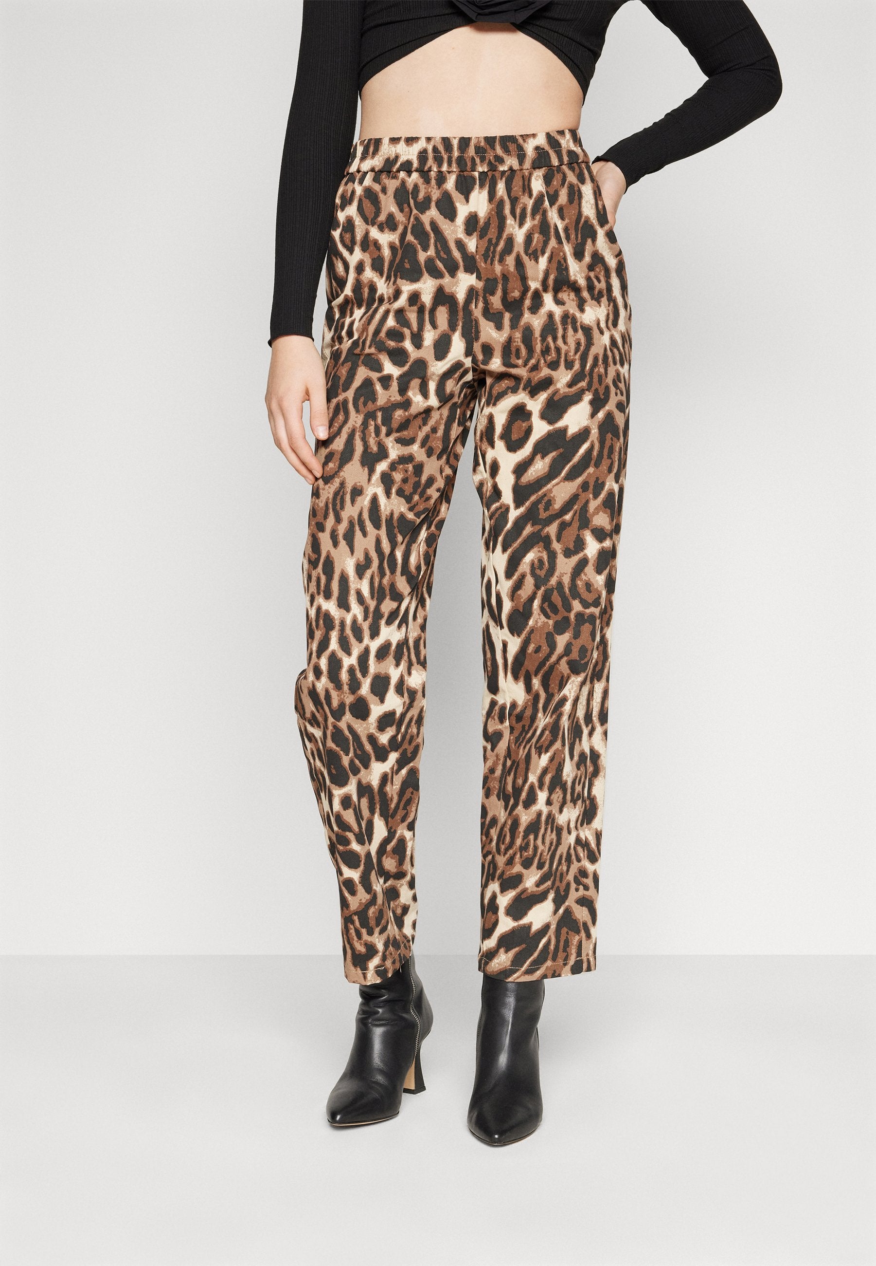 Pieces PCOLEO STRAIGHT PANT