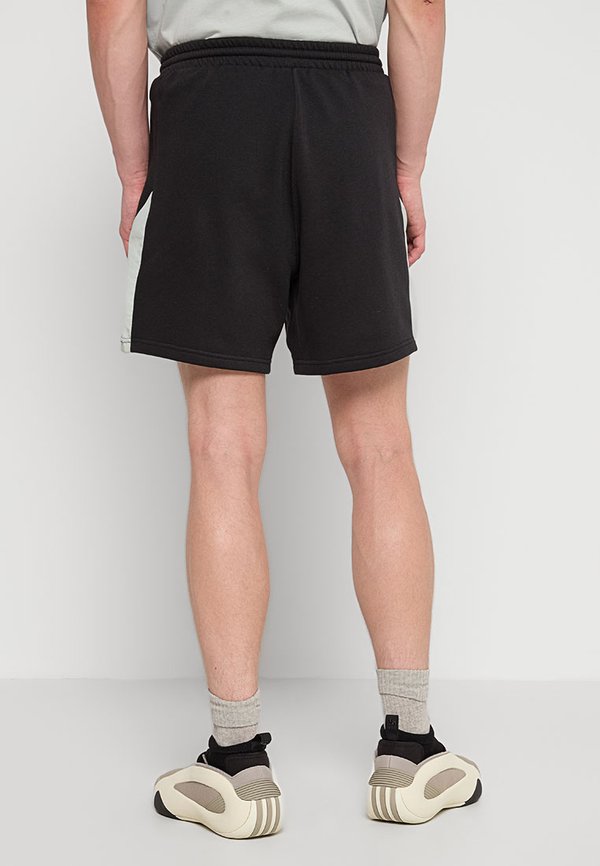 adidas Performance REGULAR FIT