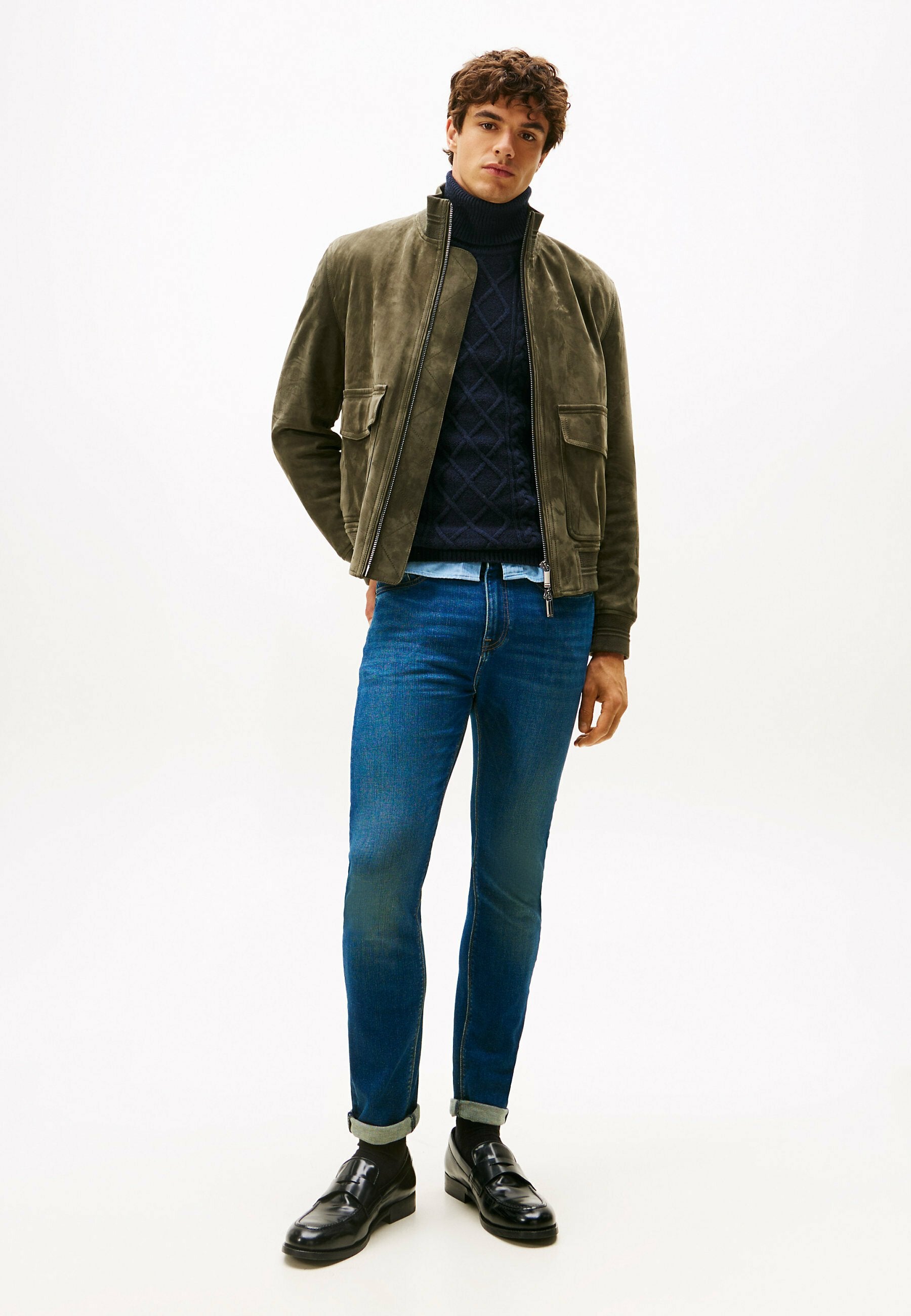 BLEECKER WHISKERED SLIM Media 2