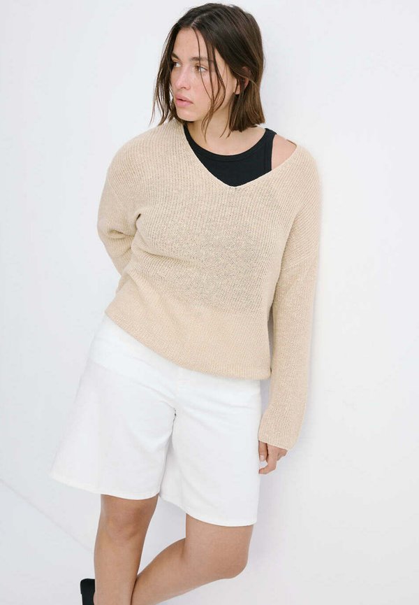 Mango ADULT - Denim shorts - white