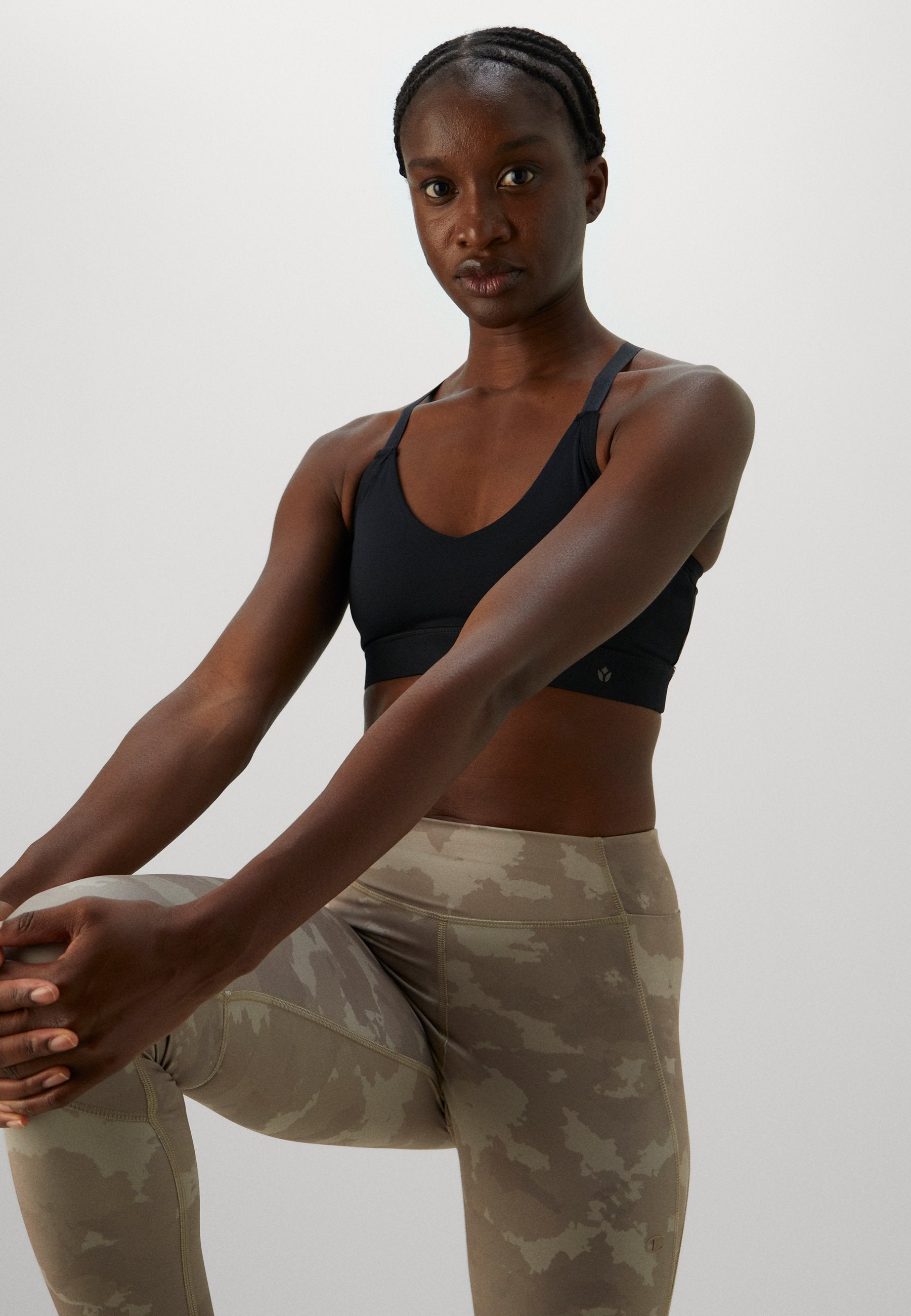 Champion PERFORMANCE CROP INTERLOCK