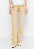 Beige ausgestellte Jeans mit einem verblassten Textur, die über Fronttaschen, einen markanten Bund und Metallknopf-Akzente verfügt.