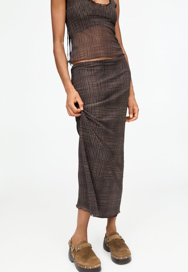 PULL&BEAR CHECK LACE