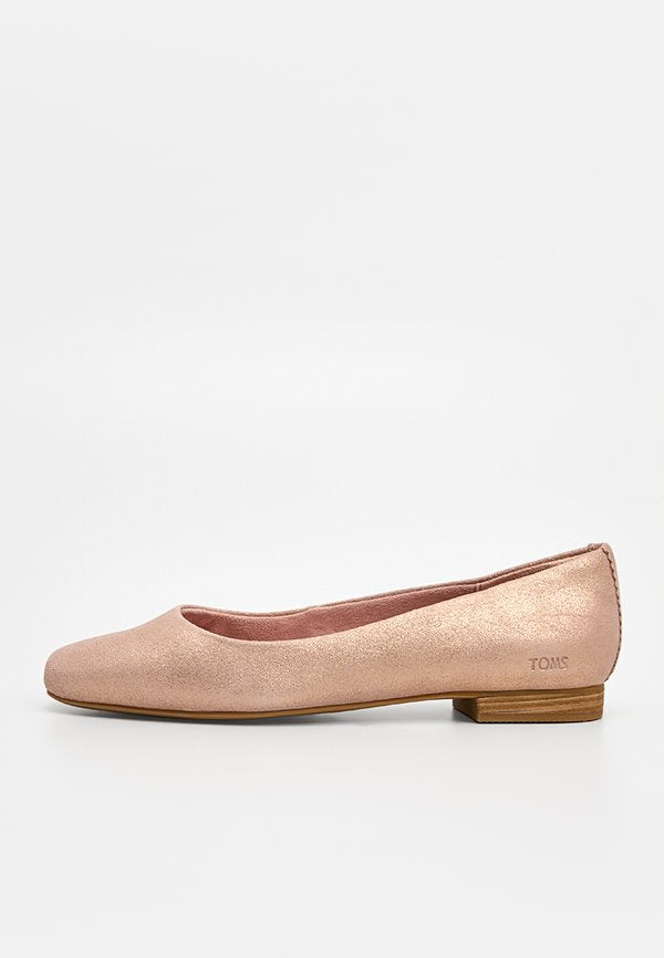 TOMS BRIELLA
