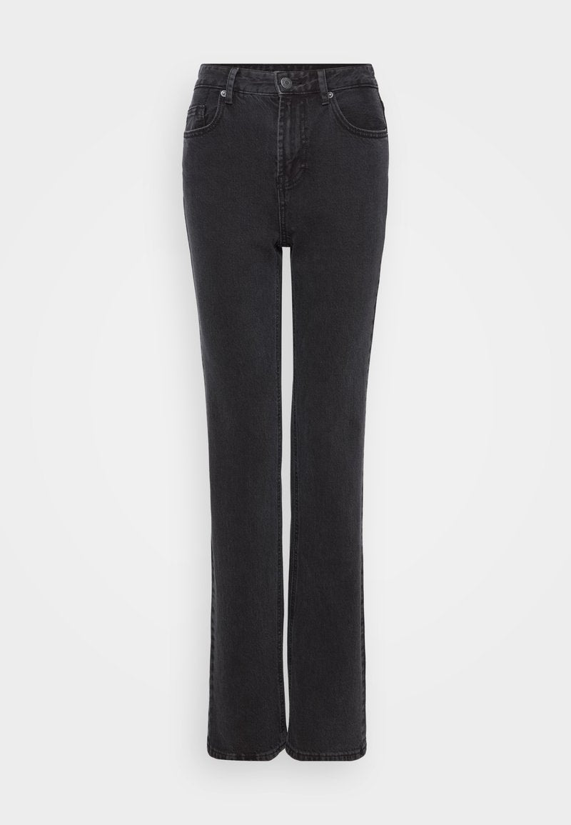 Hochtaillierte schwarze Jeans aus Denim mit geradem Bein, ausgestattet mit fünf Taschen und einem Frontknopfverschluss. Schutzweiche Textur und minimale Nähte.