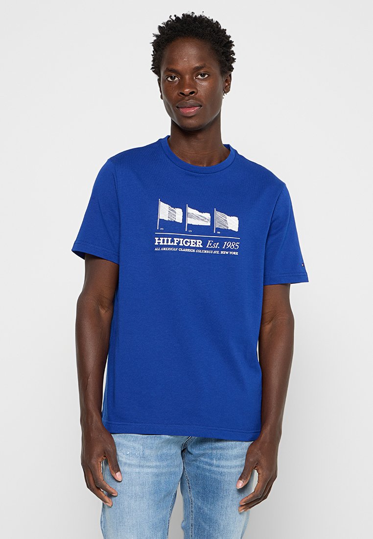 FLAGS REGULAR FIT Media 1