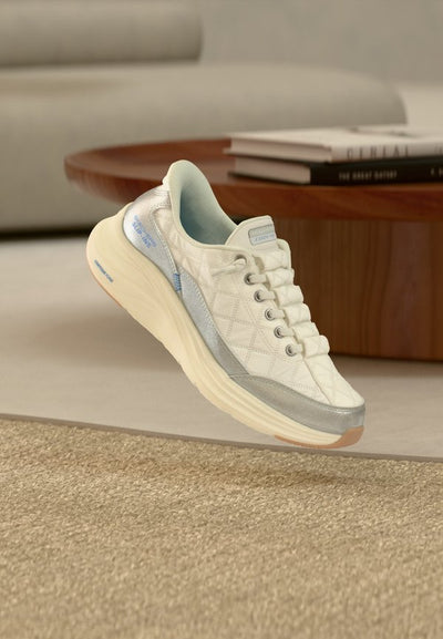 Skechers