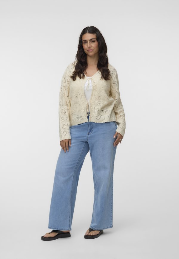 Vero Moda Curve AVA V NECK TIE STRING