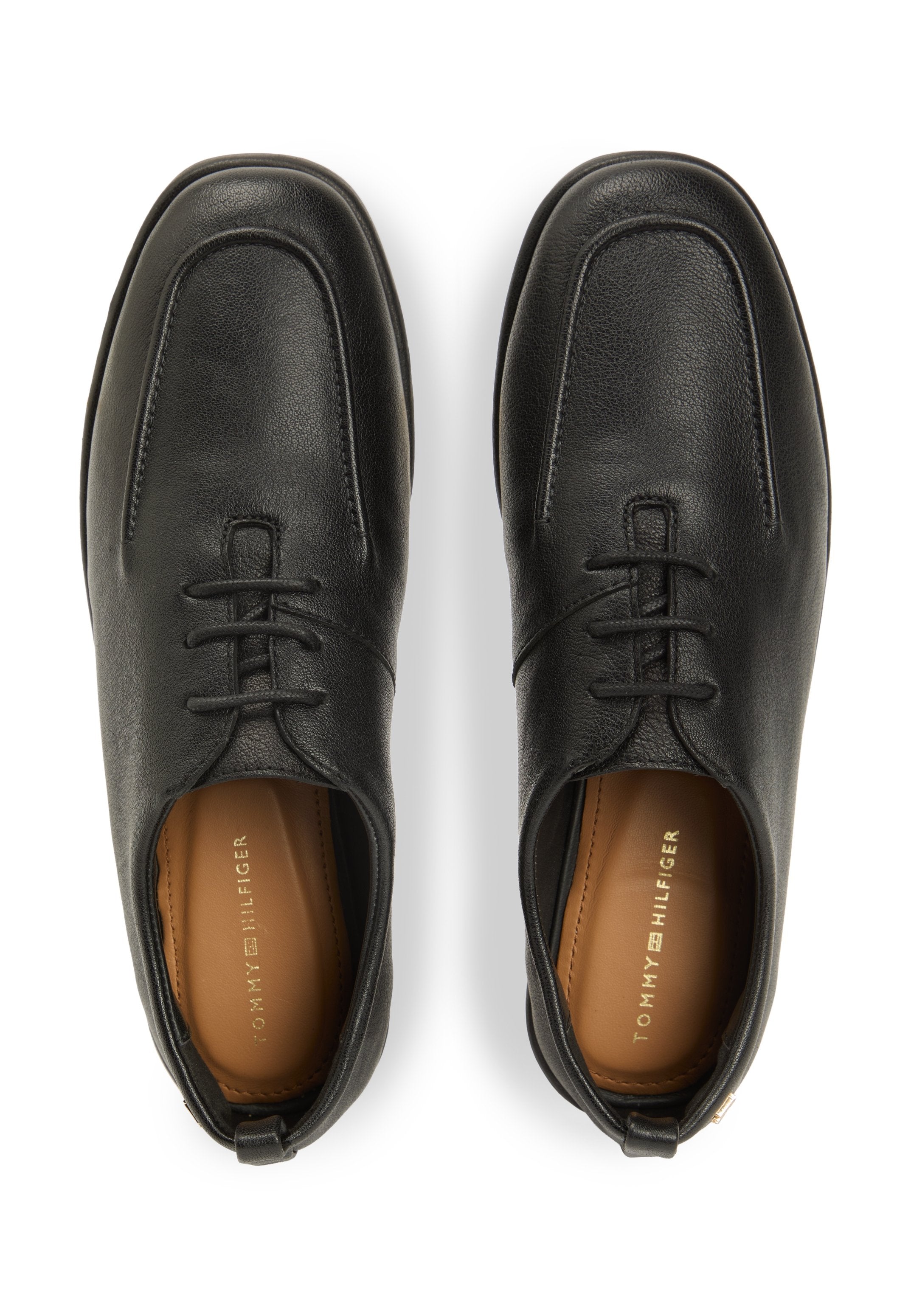 TH MONOGRAM LEATHER OXFORD SHOES Media 4