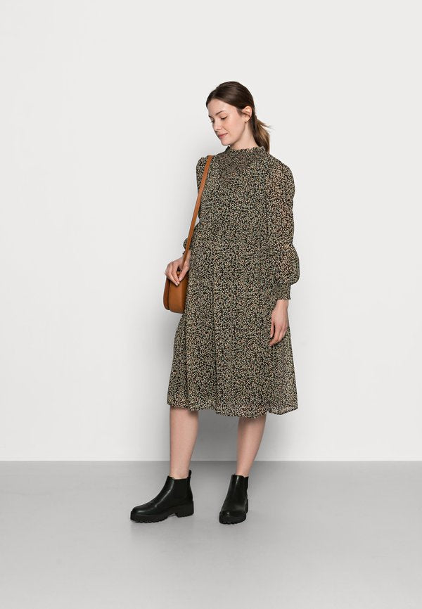 Pieces Maternity PCMTILLE MIDI DRESS