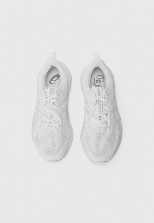ASICS NOVABLAST 5