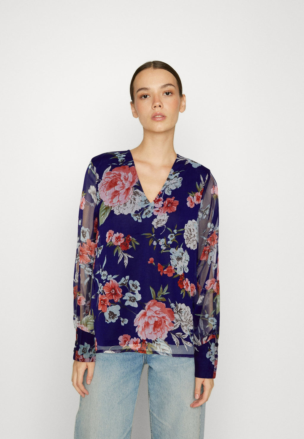 ONLY ONLSAGA V NECK