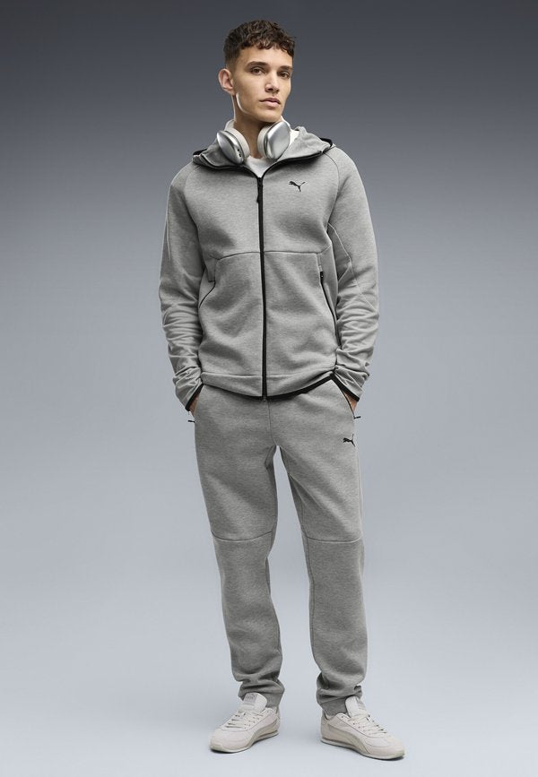Puma PUMATECH ELEVATED SLIM KAPUZENJACKE - Zip-up sweatshirt - medium gray heather