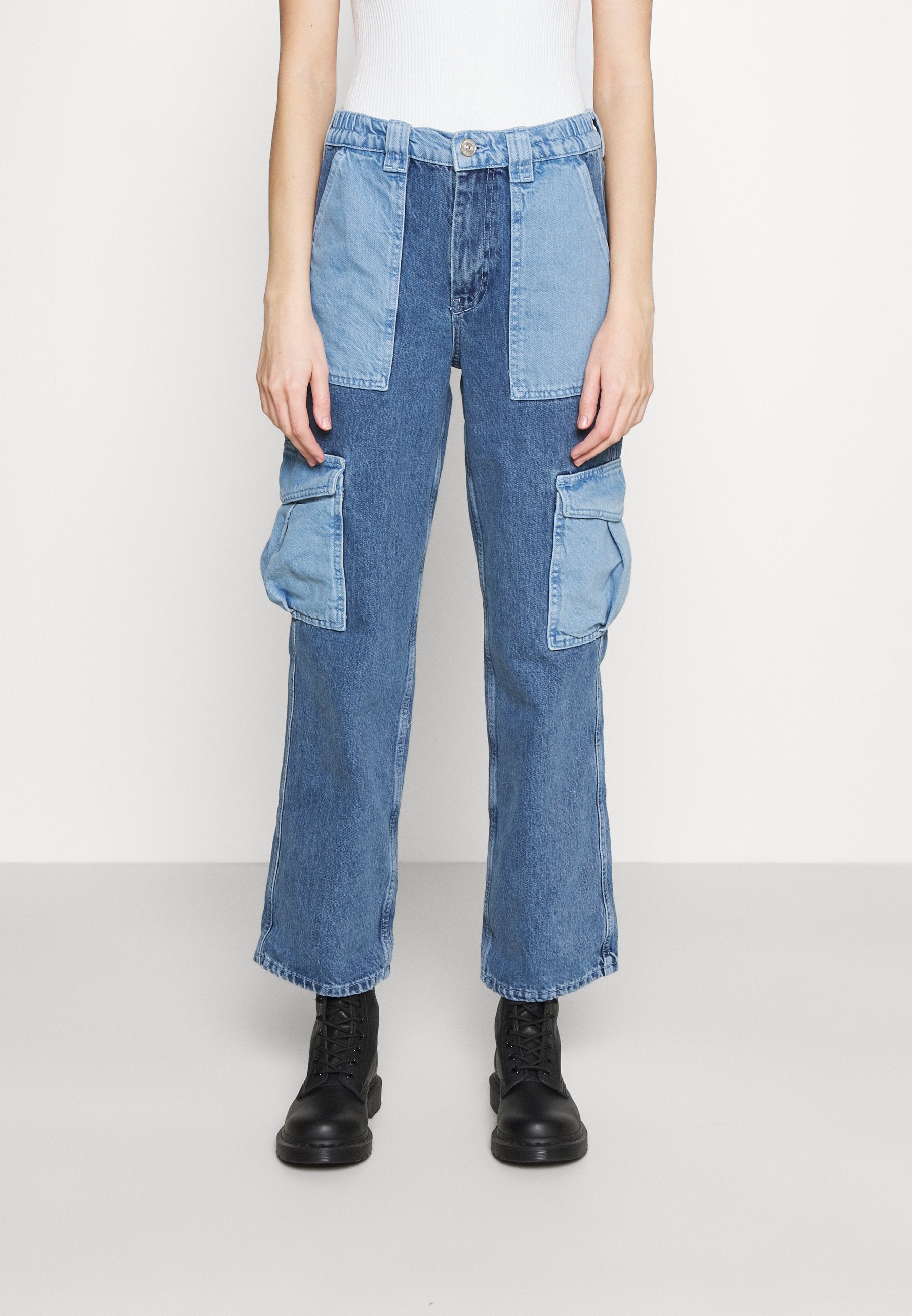 BDG Urban Outfitters PATCH SKATE