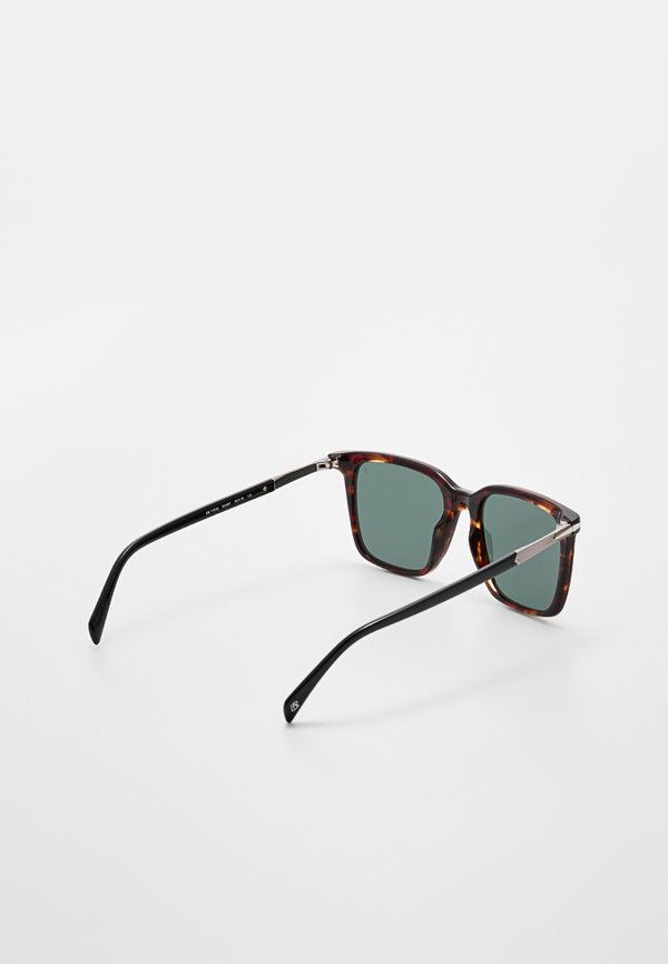 Eyewear by David Beckham