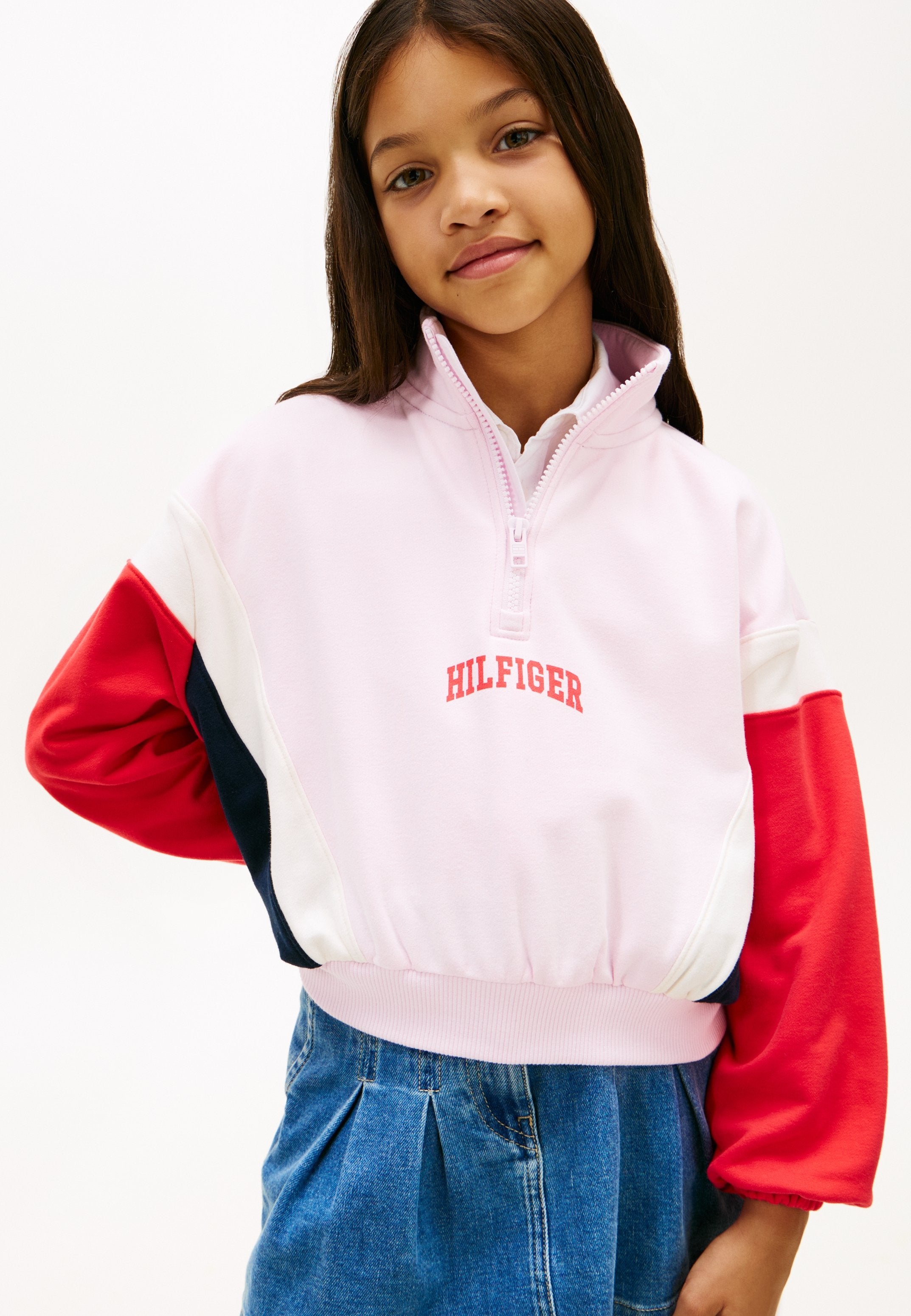 COLOUR-BLOCKED OVERSIZED HALF-ZIP JUMPER Media 3