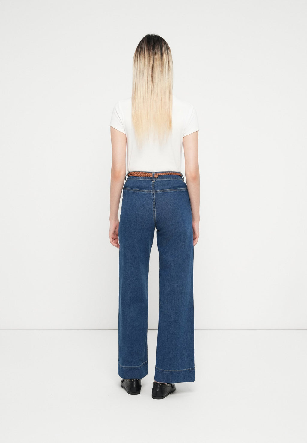 Wide-fit ONLMADISON High waist Wide Leg Fit Media 4