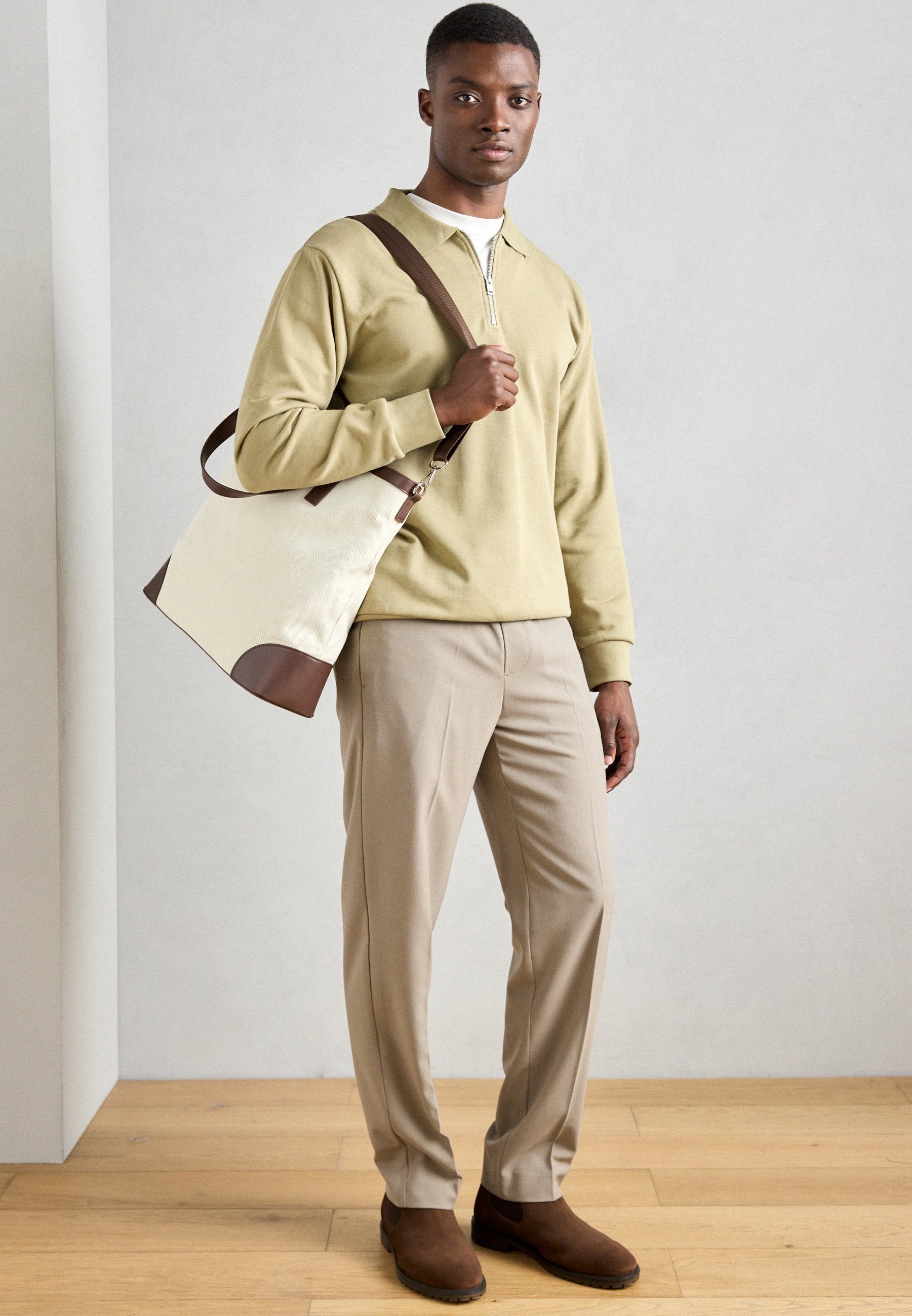 POLO WITH ZIP Media 2