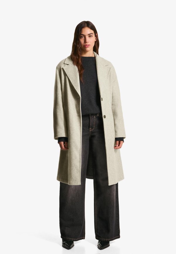 Bershka Classic coat - sand