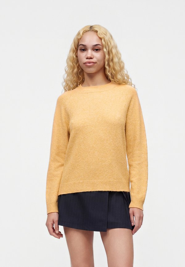 Vero Moda VMDOFFY O NECK - Jumper - golden spice melange
