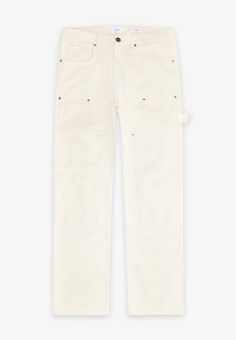 Hellbeige Hosen aus strukturiertem Stoff, mit Front- und Seitentaschen, Metallbeschlägen und geprägtem Logo-Detailing an den Beinen.