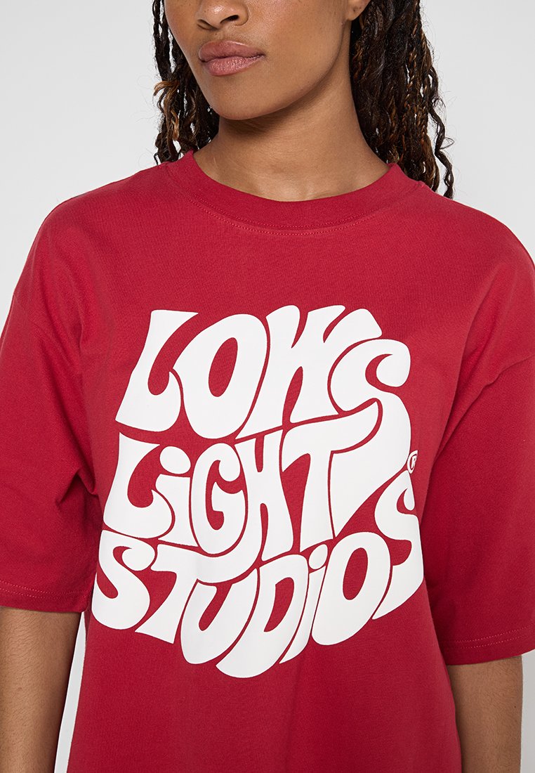 LOW LIGHTS STUDIOS®