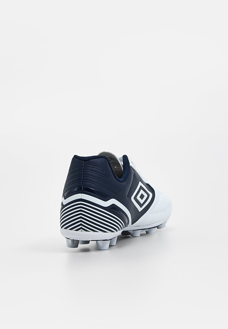 Umbro CLASSICO XIII