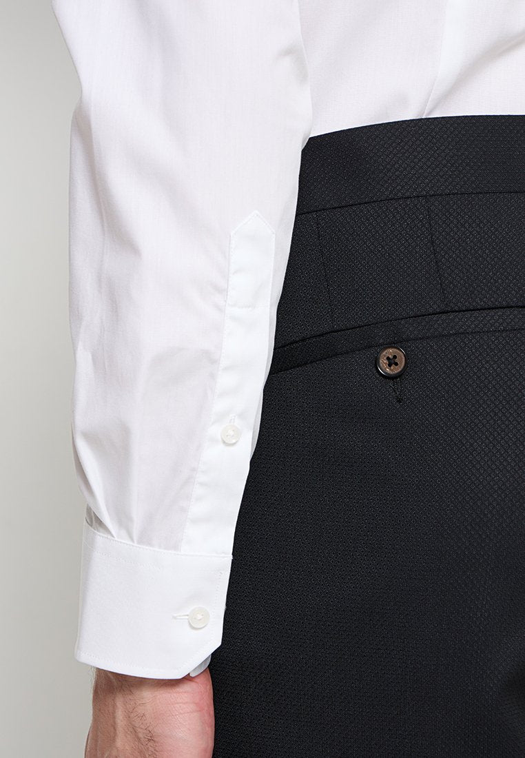 Michael Kors SLIM FIT