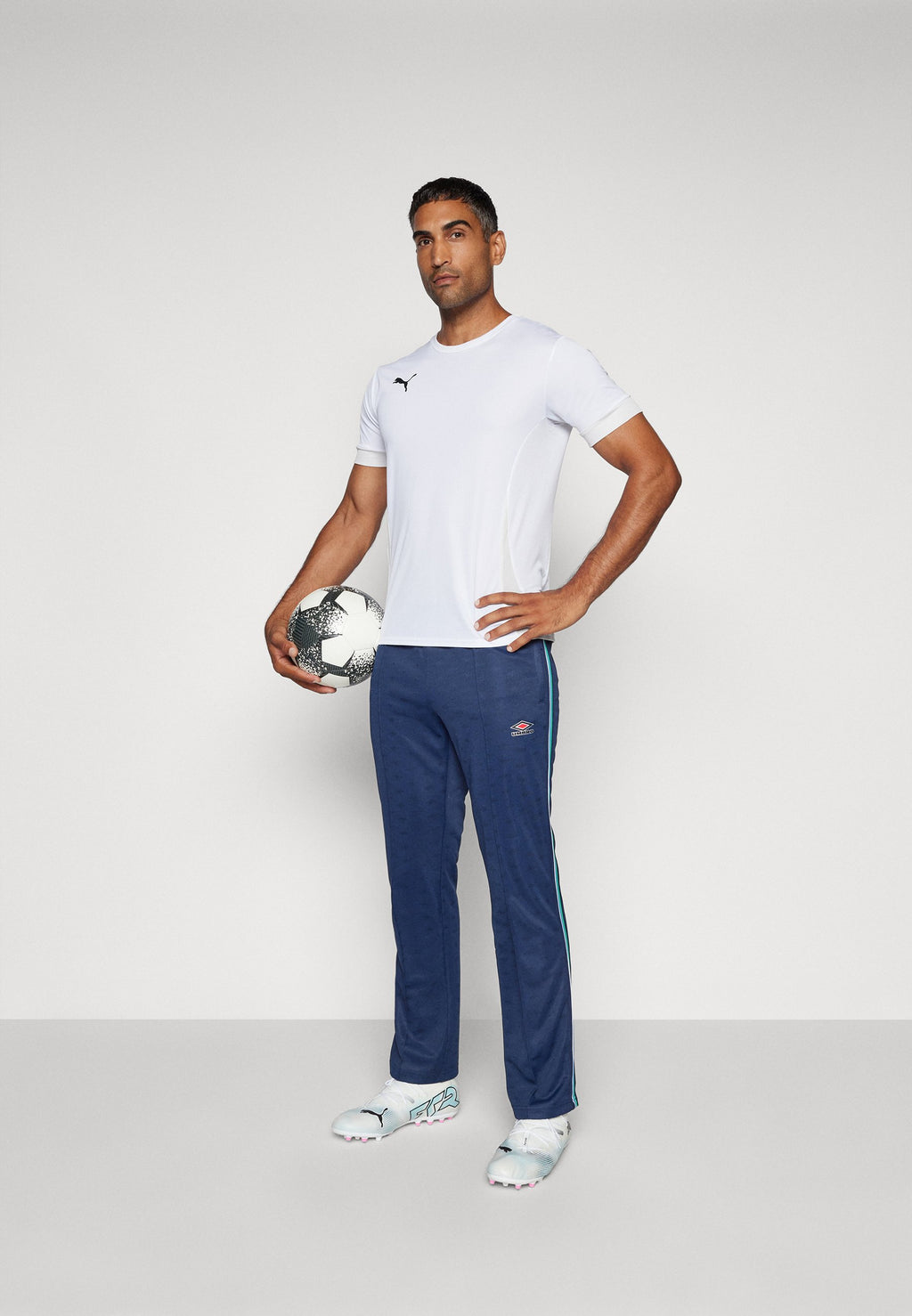 Umbro MONOGRAM TRACK PANT