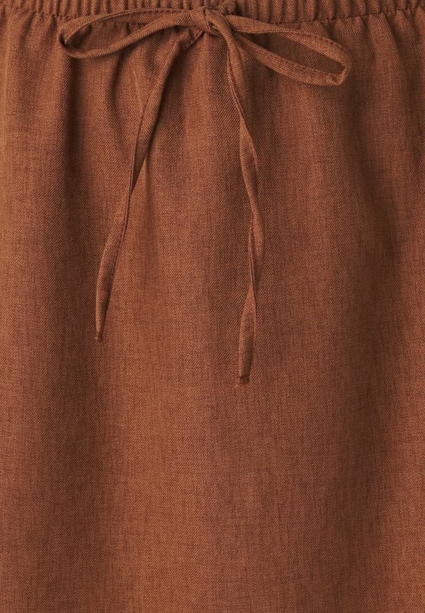 ONLY Tall ONLAMAHLE SHORT STRING SKIRT