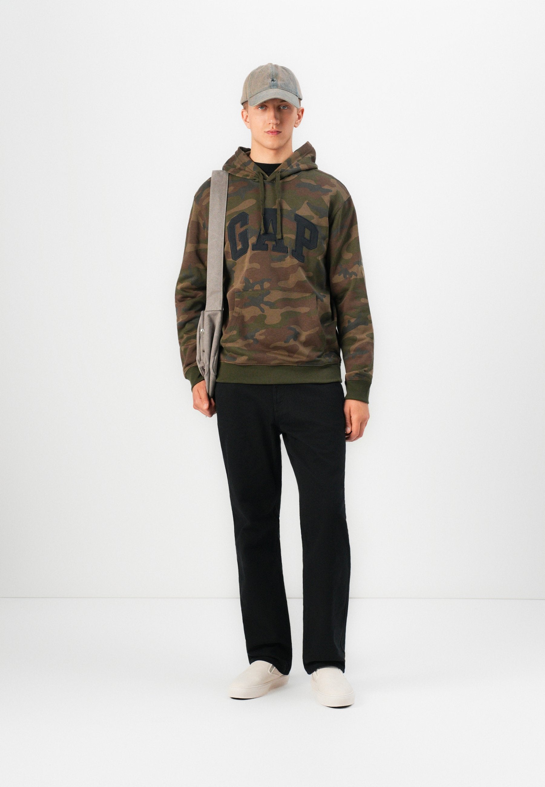 GAP PRINTED HERITAGE LOGO