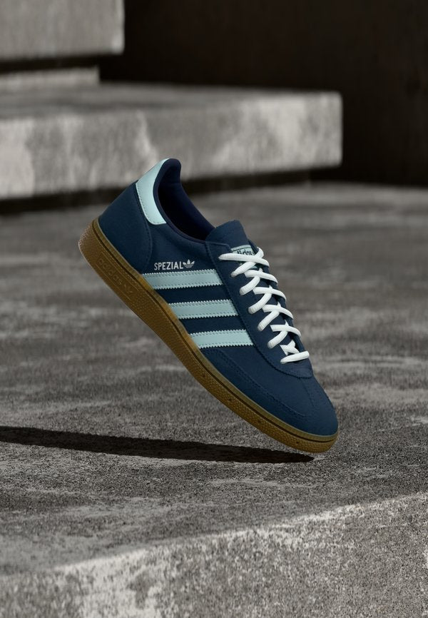 adidas Originals HANDBALL SPEZIAL GERMANY  - Trainers - collegiate navy/footwear white