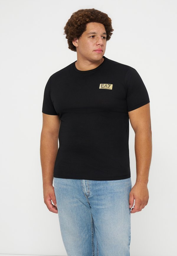 EA7 Emporio Armani