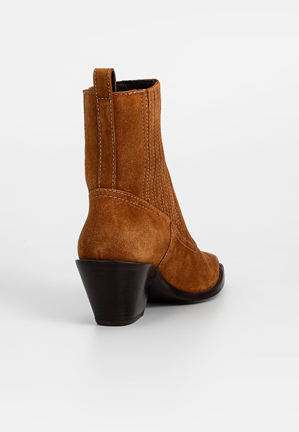 Tory Burch WESTERN