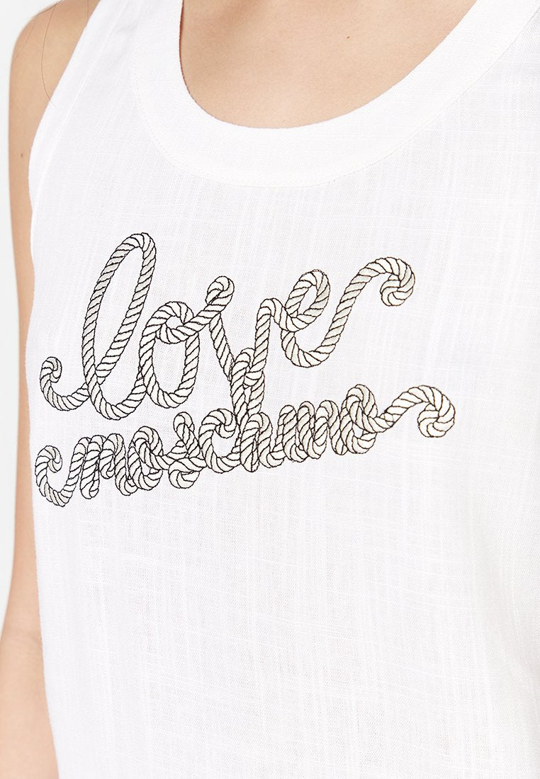 Love Moschino