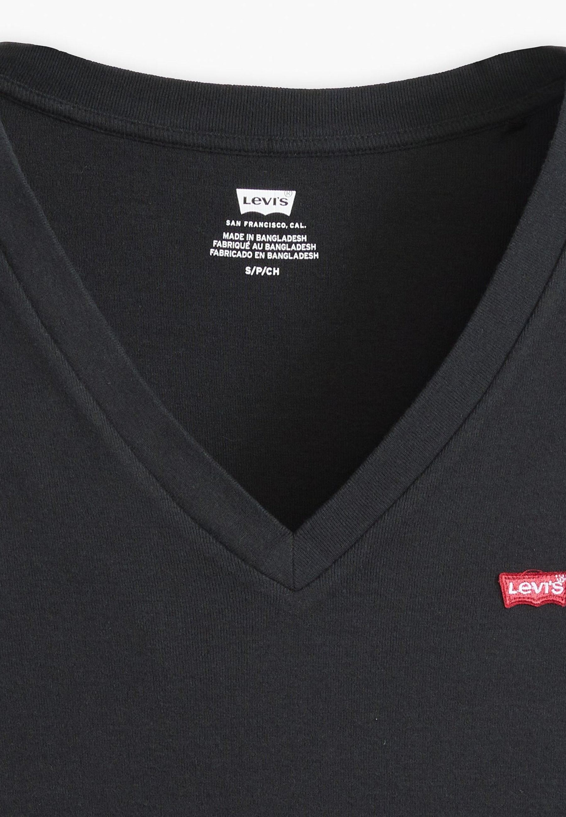 Levi's® ESSENTIAL