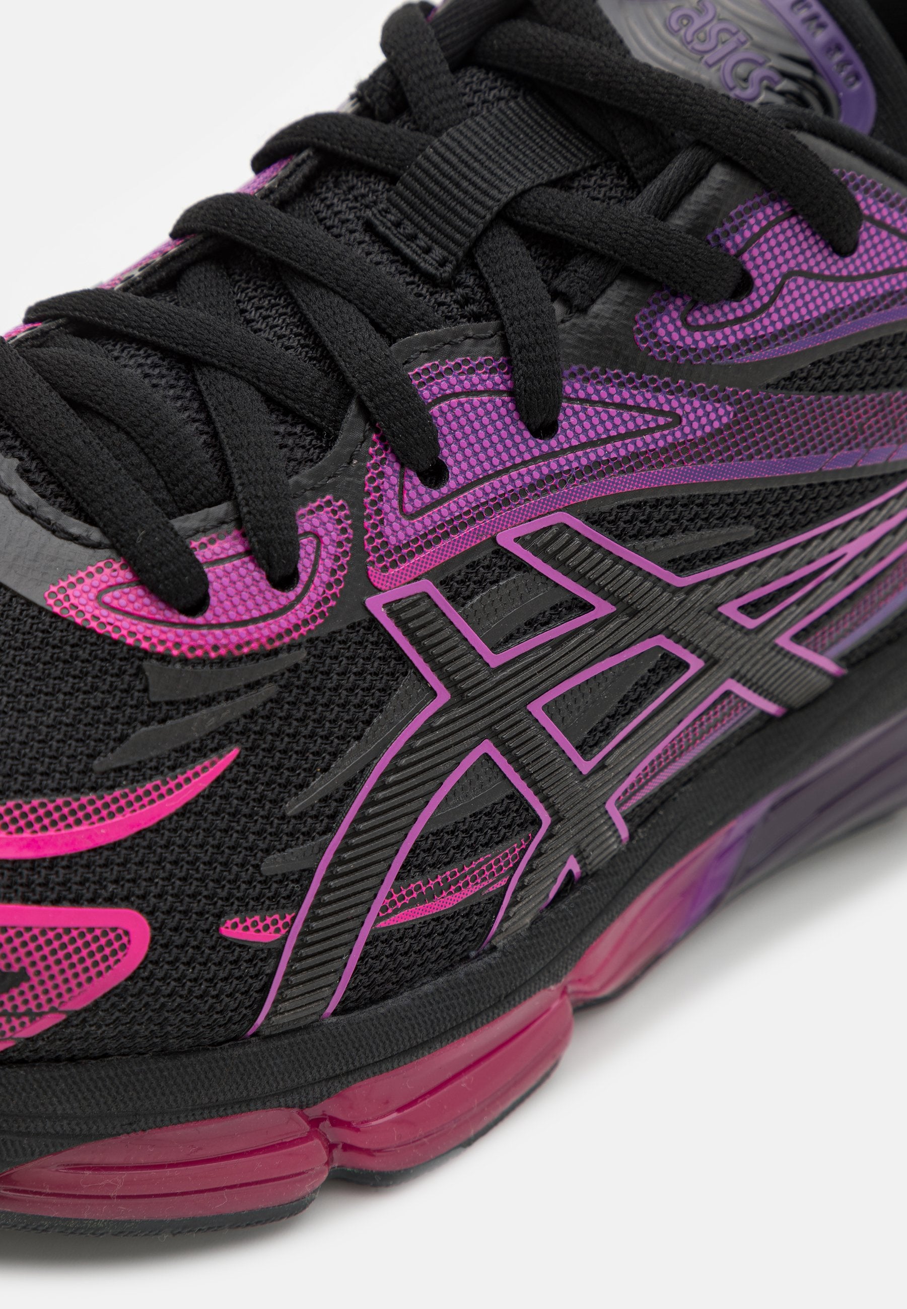 GEL QUANTUM 360 VIII UNISEX Media 8