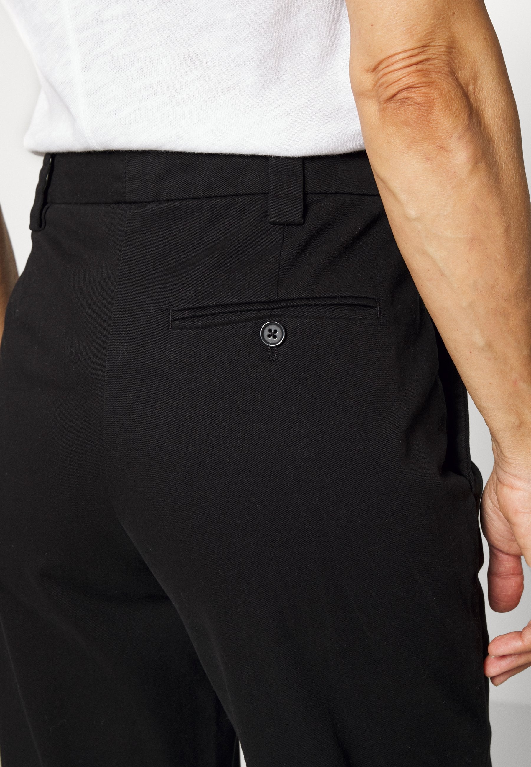 Marc O'Polo PANTS TAPERED FIT MEDIUM RISE WIDE BELTLOOPS