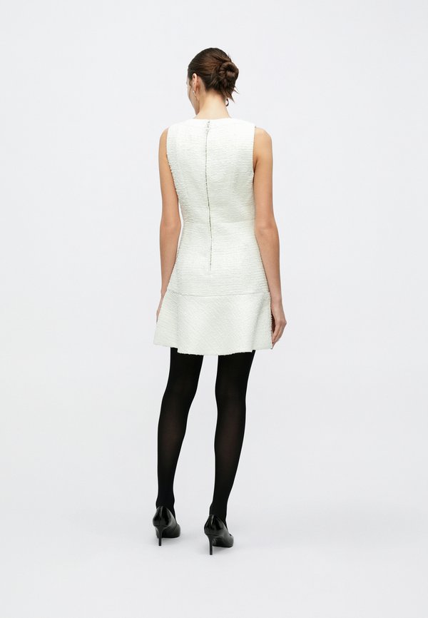 Guess CLOTILDE